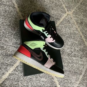 SOLD Air Jordan 1 Mid SOLD